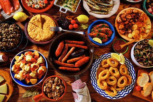 İspanya'da Ne Yenir? Tapastan Paellaya Lezzet Rehberi