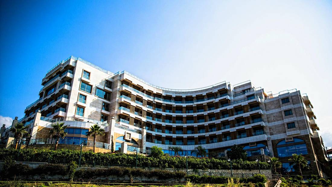 MERIT ROYAL HOTEL & SPA
