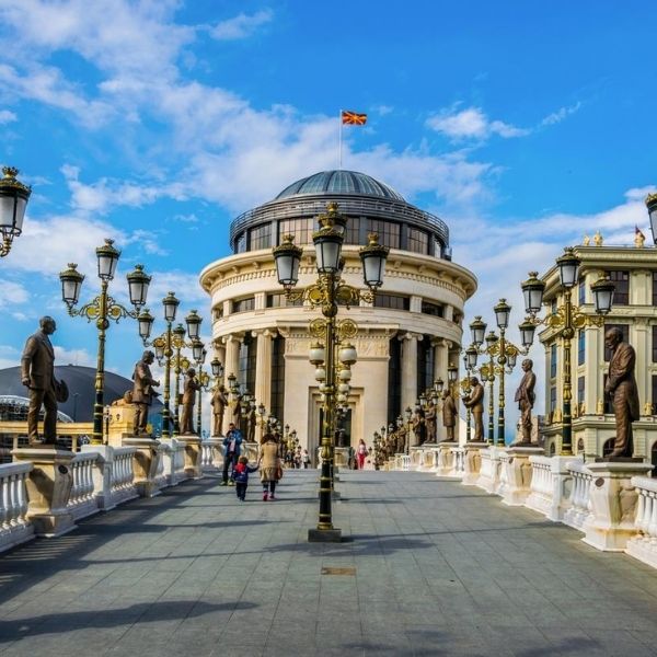 İstanbul Çıkışlı Otobüslü Balkan Turu 9 Ülke - Tüm Turlar Dahil