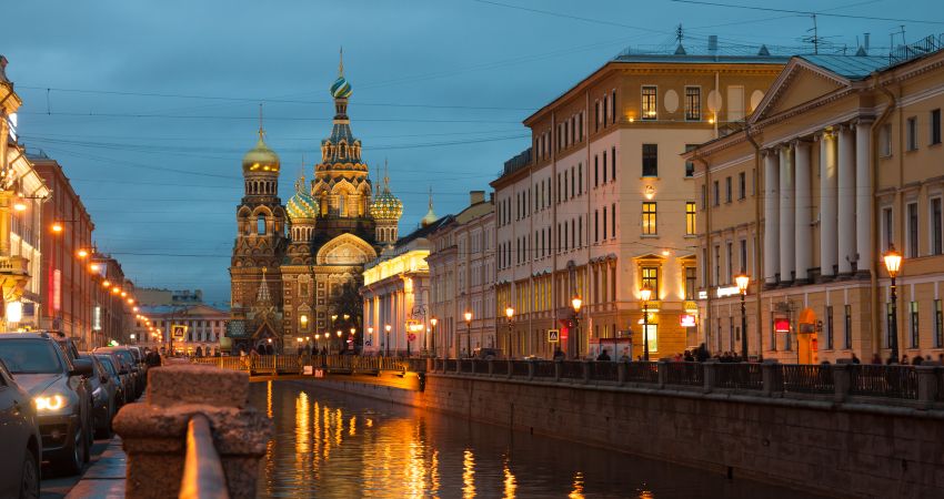 Rusya Turu (St. Petersburg ve Moskova) 5 Gece 6 Gün