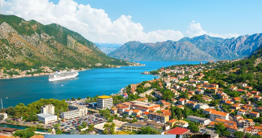 Ankara Esenboğa Havalimanı Çıkışlı 7 Gece 8 Gün Ajet ile Büyük Balkan Turları - Tüm Turlar Dahil (Tiran Başlangıçlı)