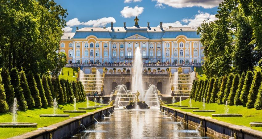 Ajet ile Rusya Turu Moskova & St. Petersburg - 5 Gece 6 Gün
