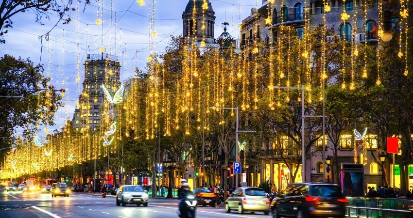 Noel Pazarları Ajet ile Barselona Madrid Turu 4 Gece 5 Gün