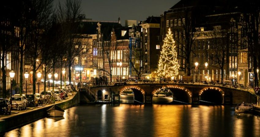 Yılbaşı Özel THY ile Amsterdam Brüksel Turu 4 Gece 5 Gün