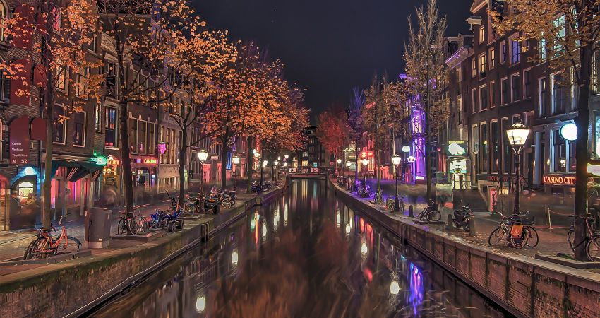 Yılbaşı Özel THY ile Amsterdam Brüksel Turu 4 Gece 5 Gün