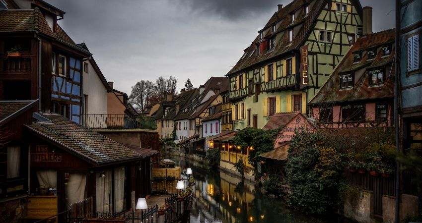 Noel Pazarları Alsace, Colmar ve İsviçre Turu 5 Gün - Tüm Turlar Dahil