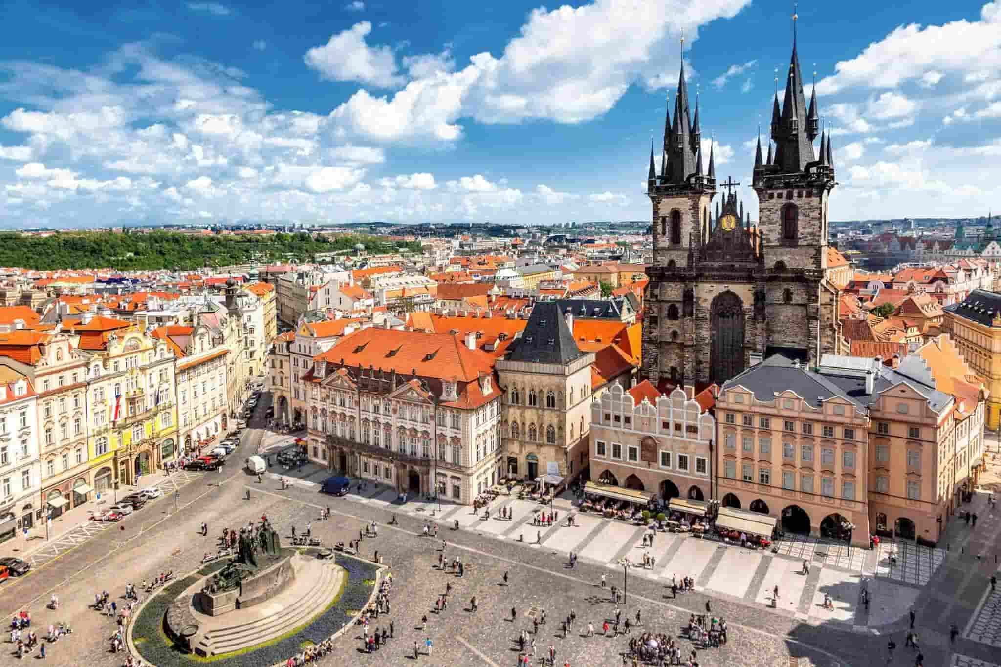 Prag Gezi Rehberi | Kafka'nın evi Prag | Otobüsle Avrupa Turu | Mini Avrupa Turu