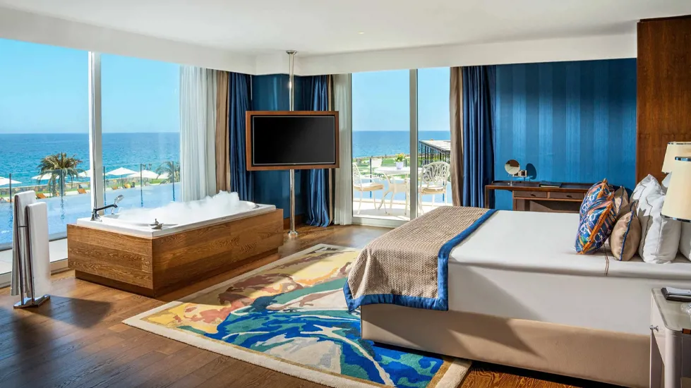 Royal Spa Suit - Swim Up Deniz Manzaralı