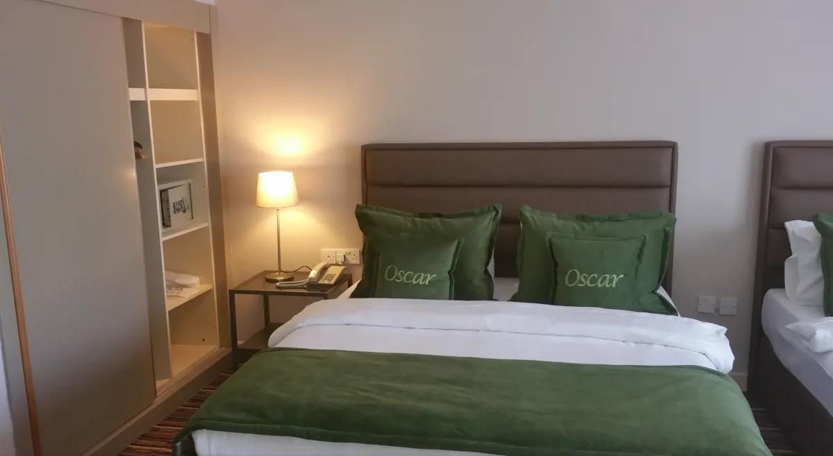 Kara Manzaralı Standart Oda